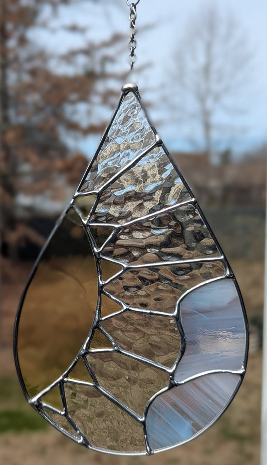 Pale Sunshiny Day Droplet